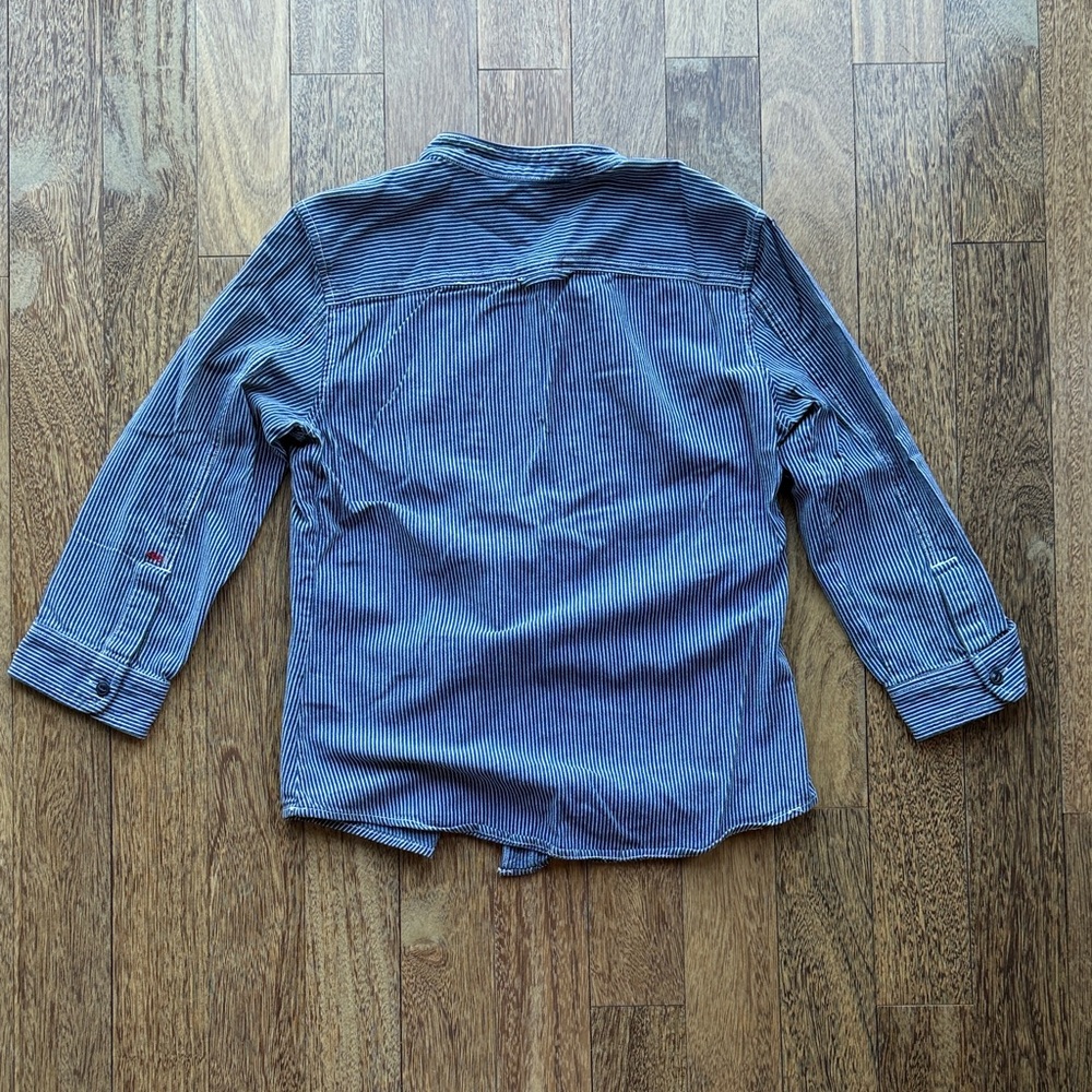 American Eagle Blue Striped Button-Up Shirt - Picture 2 of 4